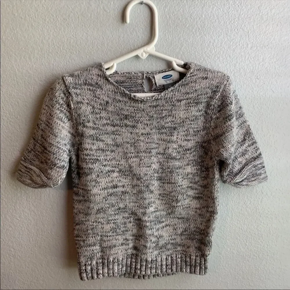 Old Navy Shirt Sleeve Gray/Pink Sweater 5T